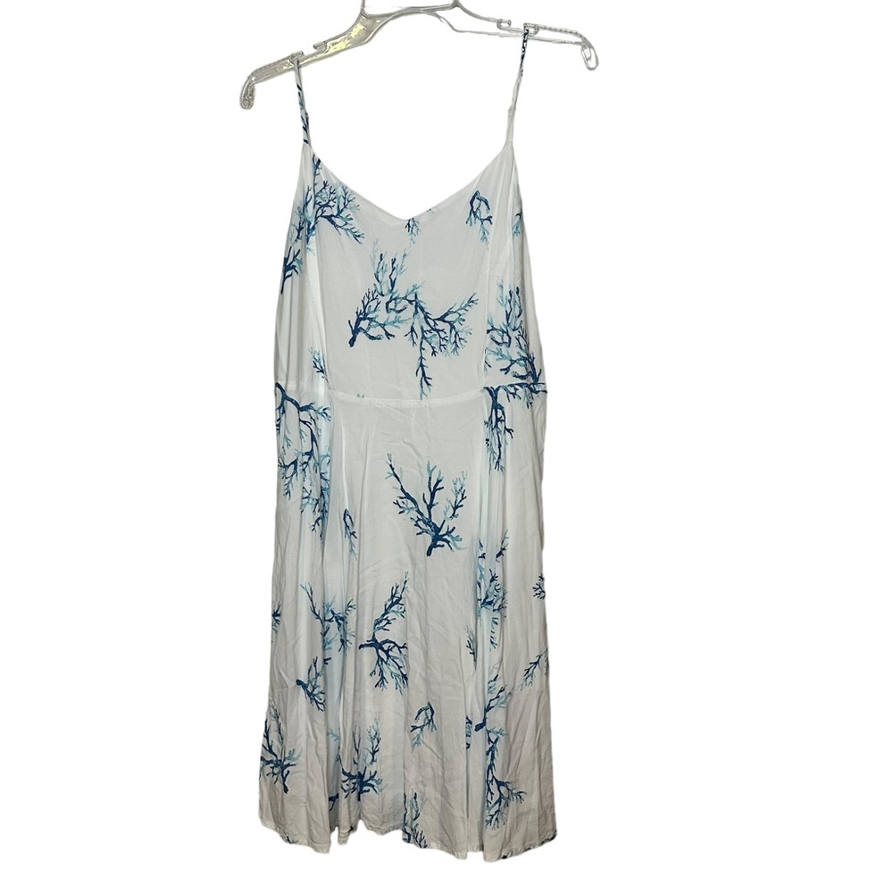 Old Navy white blue floral mini dress XL